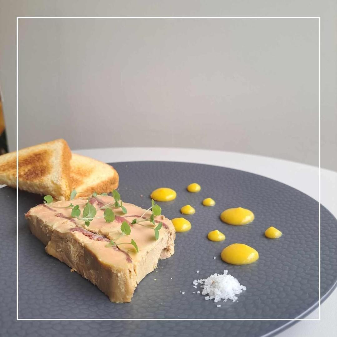 Le Regina Hotel Restaurant Hardelot-Plage Eksteriør bilde