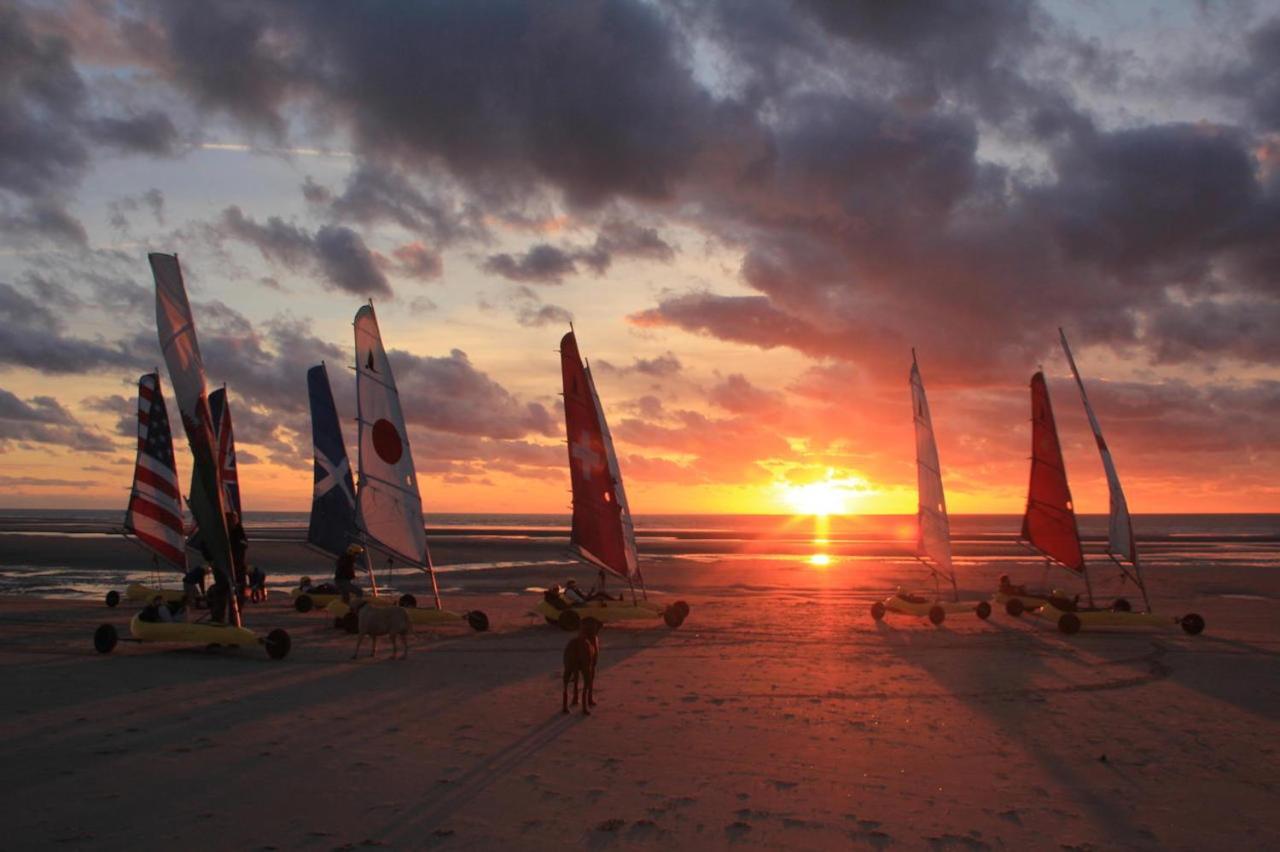 Le Regina Hotel Restaurant Hardelot-Plage Eksteriør bilde